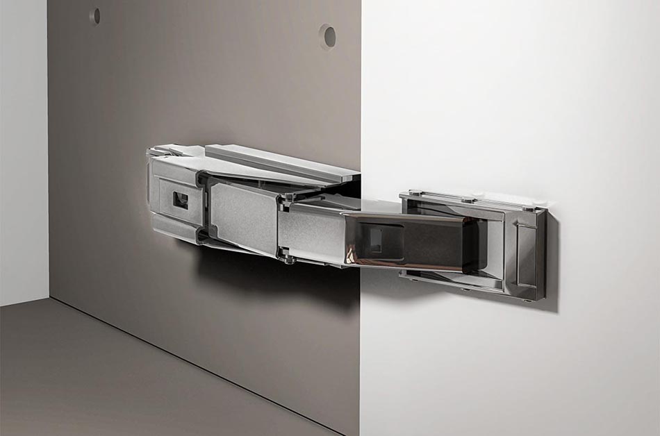 Pete s funkcijo mehkega zapiranja