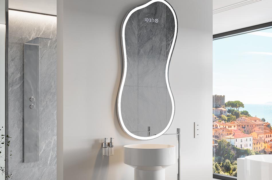 Nepravilno ogledalo z nežno ambientalno osvetlitvijo za eleganten interier | ARTFORMA