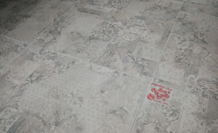 Talna keramika 60x60 Carpet Grigio, mat, rektificirana A4H34 Patchwork