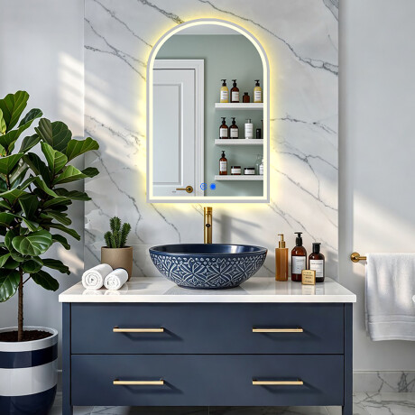 Nepravilno LED osvetljeno ogledalo – 60x90/70x100 cm v srebrnem aluminijastem okvirju #4