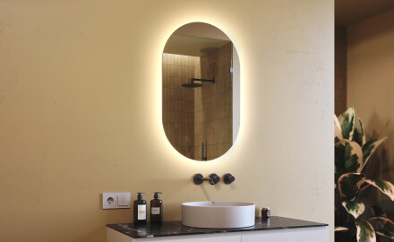 Osvetljeno LED ogledalo za kopalnico 50x80cm s hladno barvo LED 7000K, toplo barvo 3000K ali nevtralno barvo 4500K
